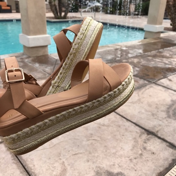 BAMBOO Shoes - BAMBOO Size 10 Platform Espadrille Camel Color NEW